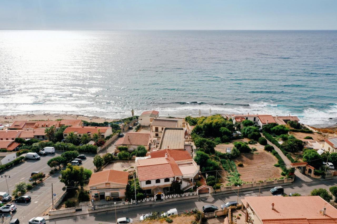 Alabe Hotel Marina Di Tresnuraghes Exterior photo